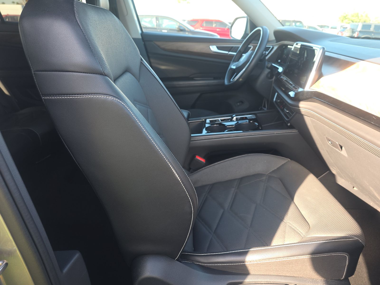 2024 Volkswagen Atlas 2.0T SE AWD