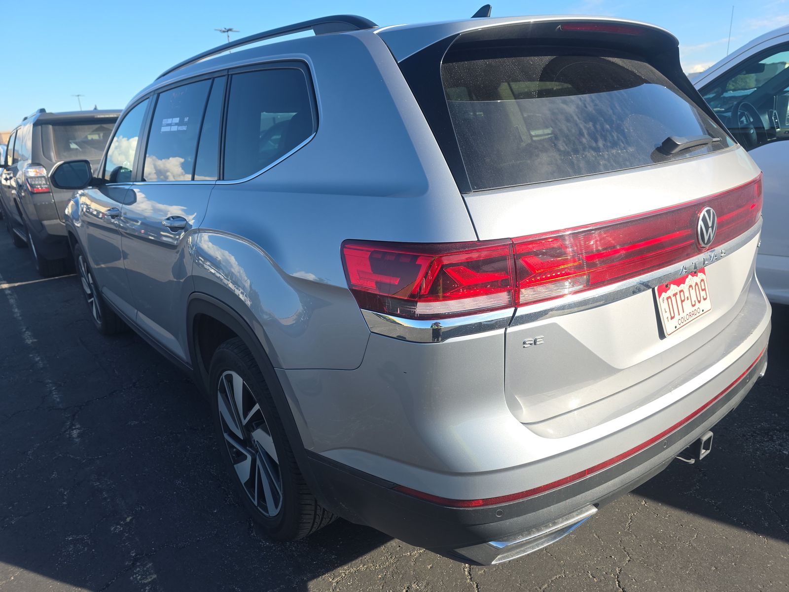 2024 Volkswagen Atlas 2.0T SE AWD