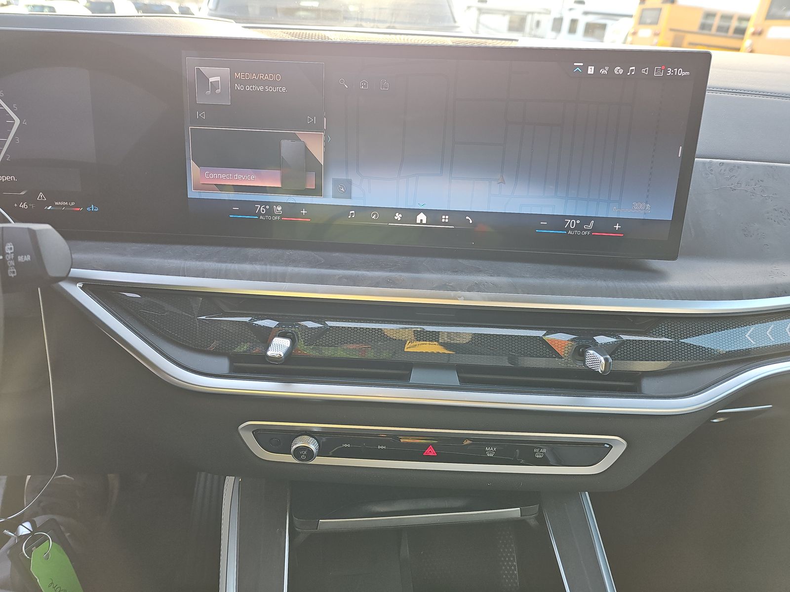 2025 BMW X5 xDrive40i AWD