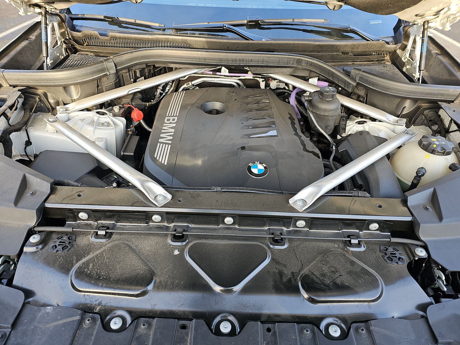 2025 BMW X5 xDrive40i AWD