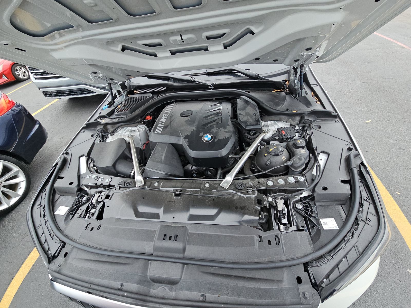 2025 BMW 5 Series 530i RWD