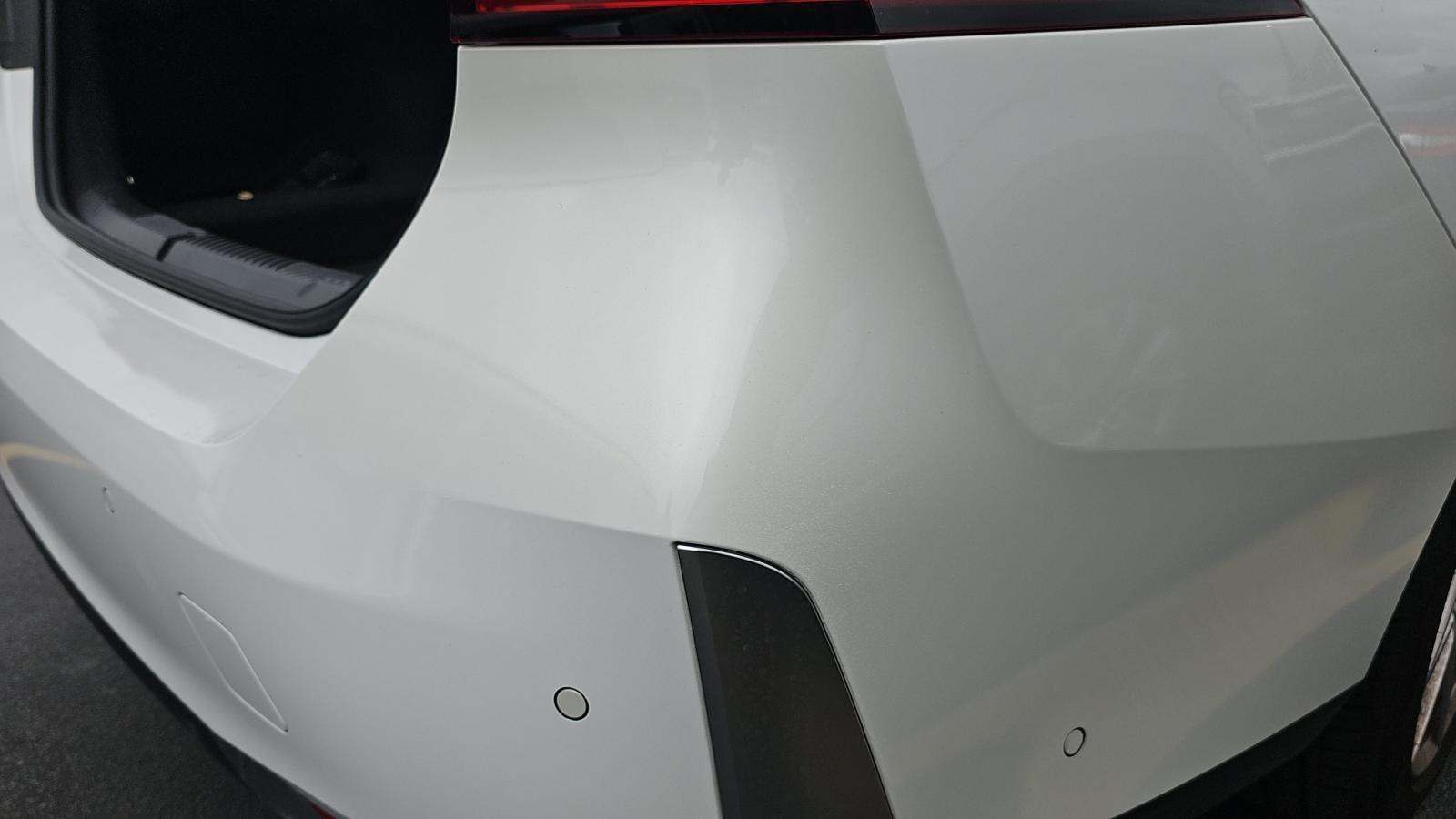 2025 BMW 5 Series 530i RWD