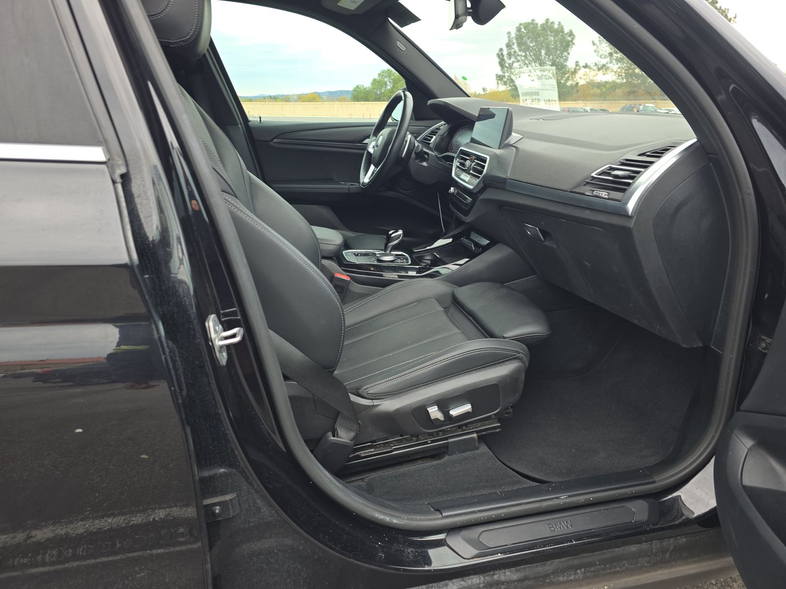 2023 BMW X3 sDrive30i RWD