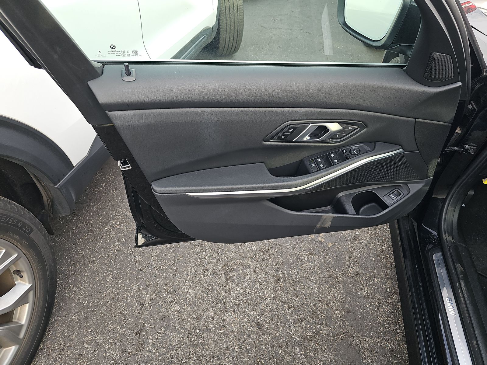 2025 BMW 3 Series 330i xDrive AWD