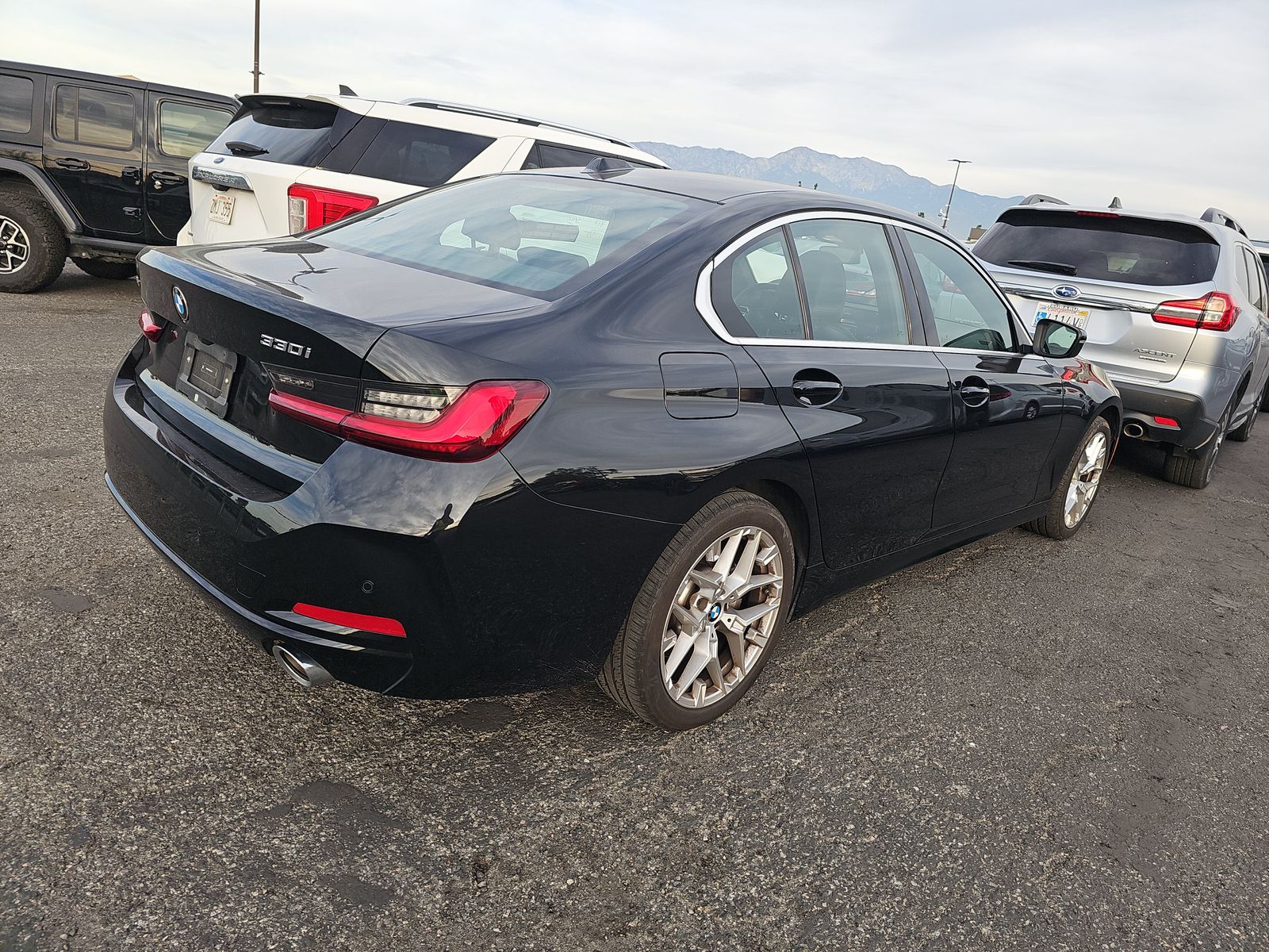 2025 BMW 3 Series 330i xDrive AWD