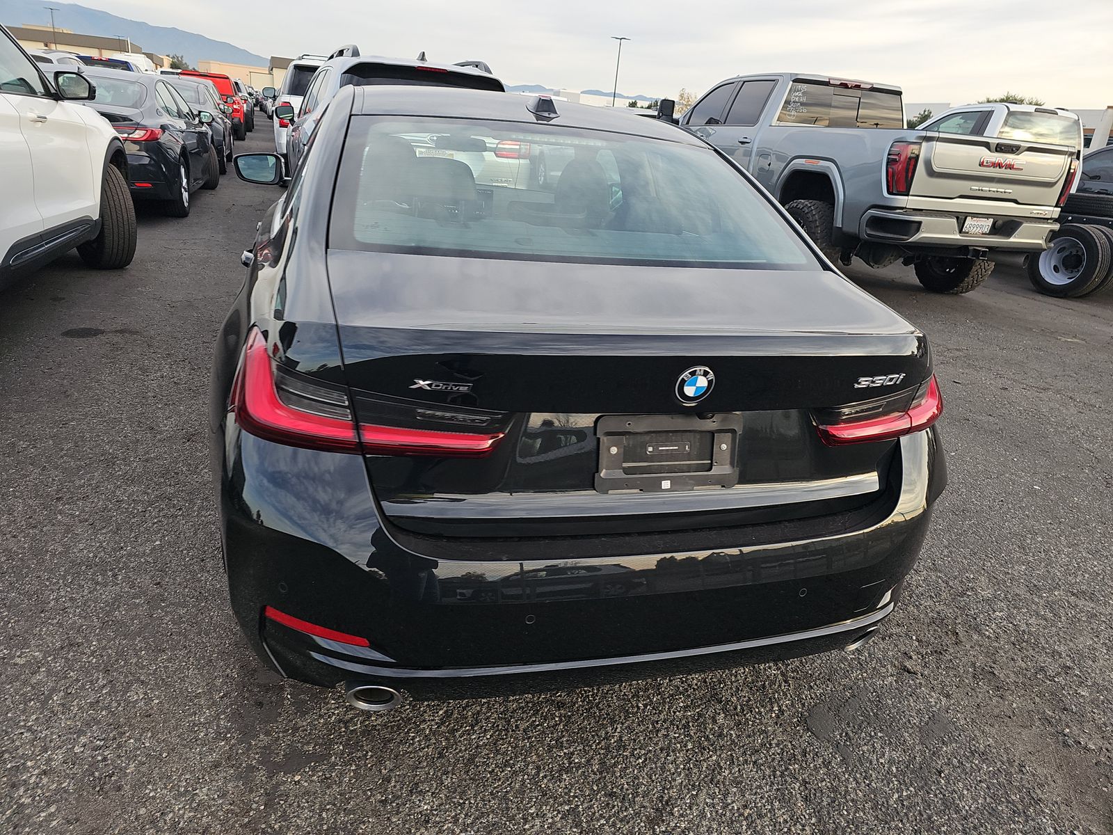 2025 BMW 3 Series 330i xDrive AWD