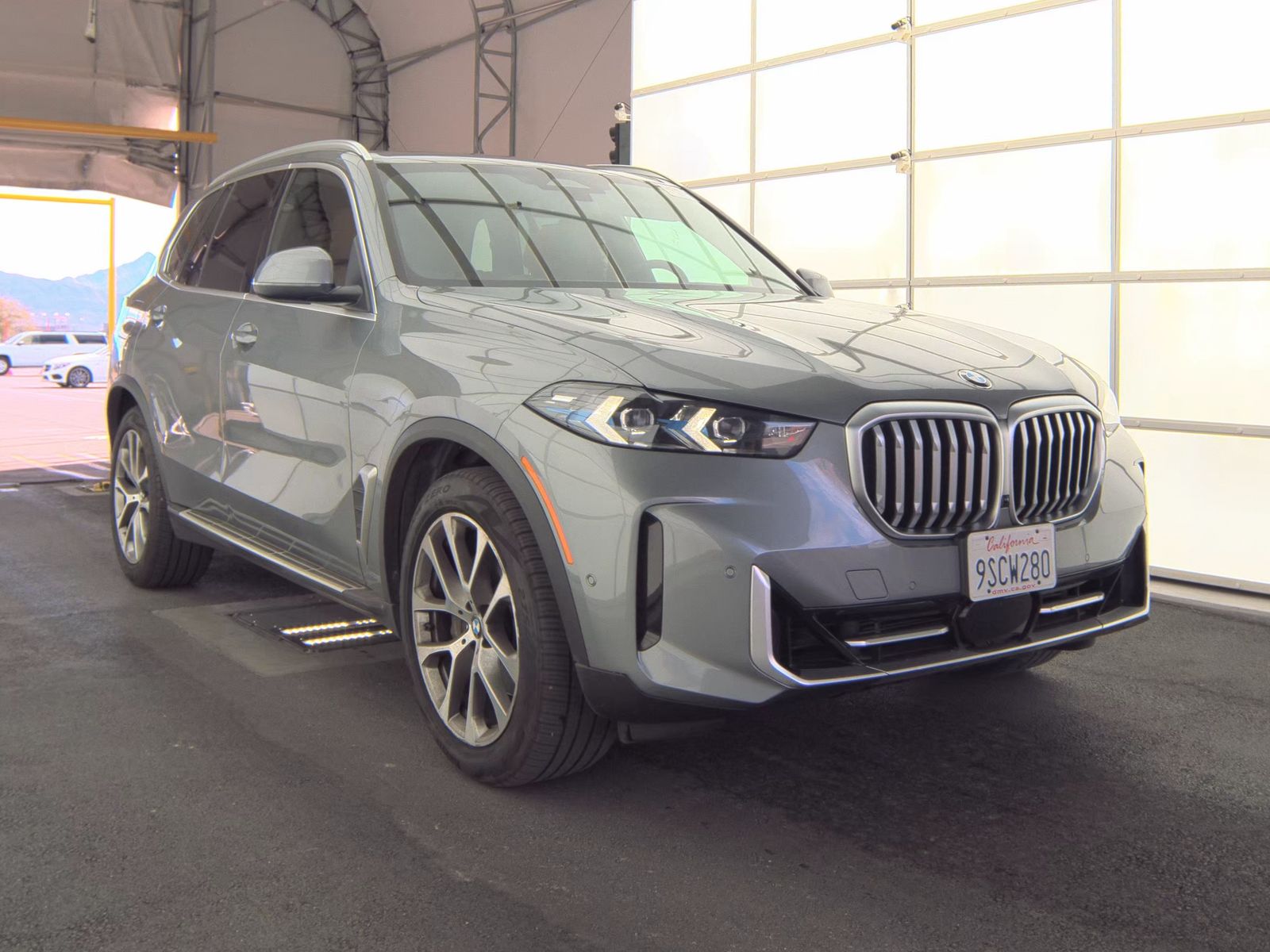 2025 BMW X5 xDrive40i AWD