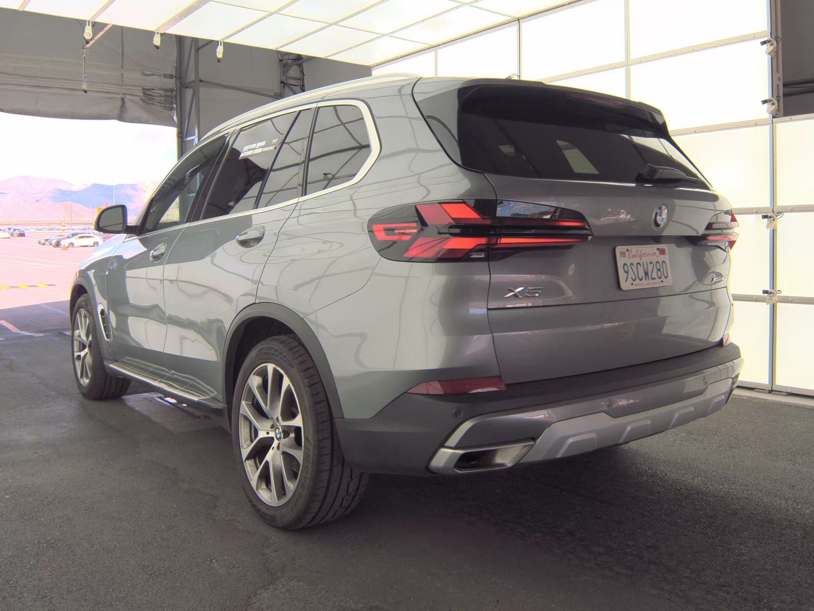 2025 BMW X5 xDrive40i AWD