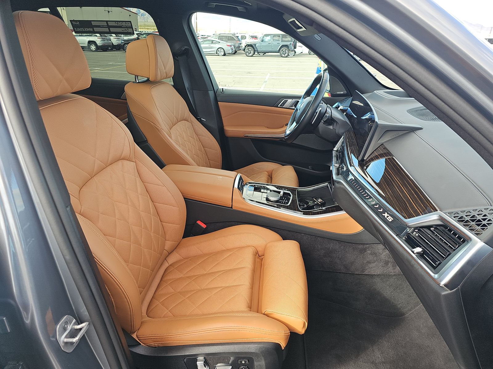 2025 BMW X5 xDrive40i AWD