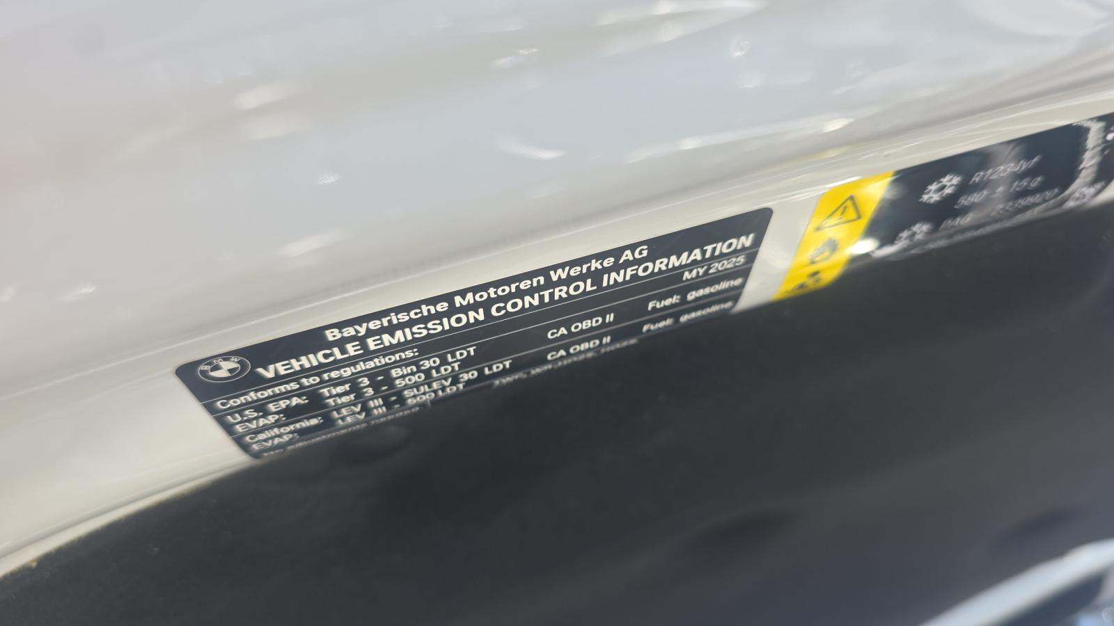 2025 BMW X5 xDrive40i AWD