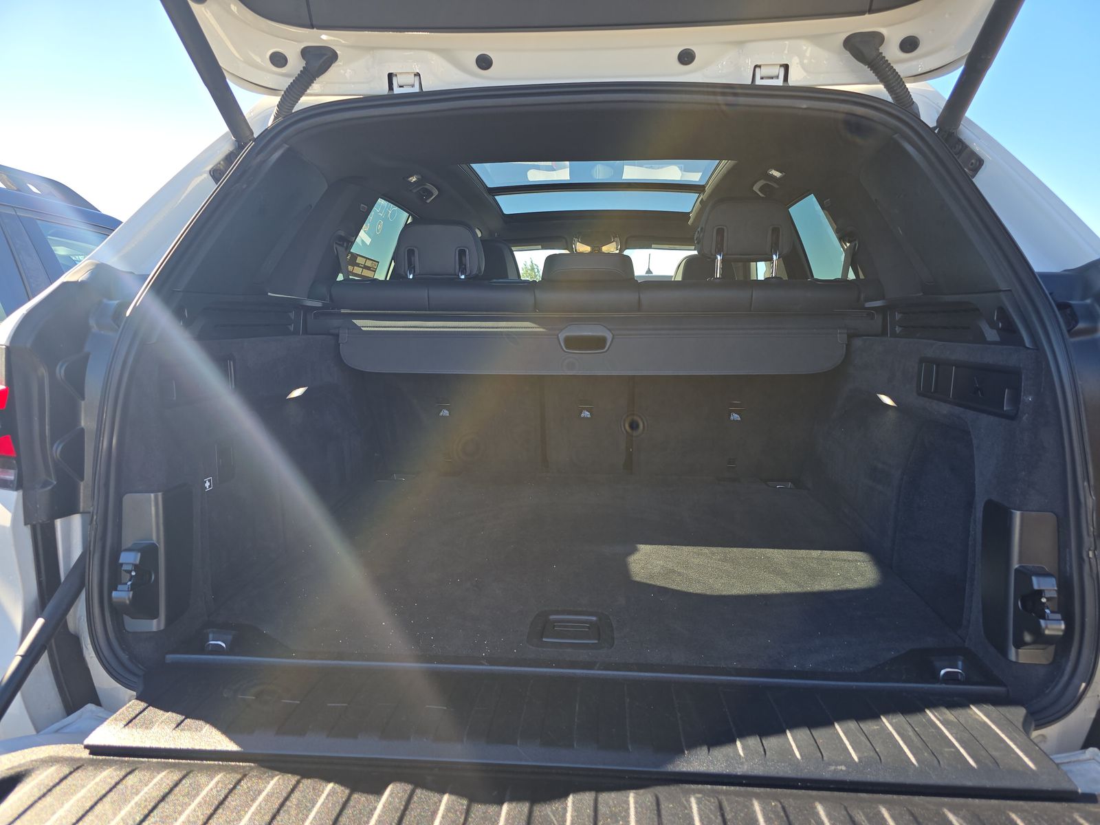 2025 BMW X5 xDrive40i AWD