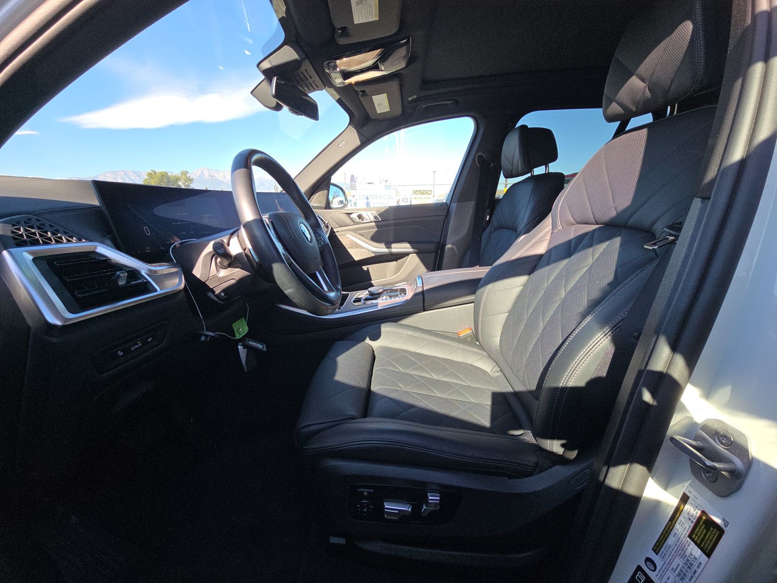 2025 BMW X5 xDrive40i AWD