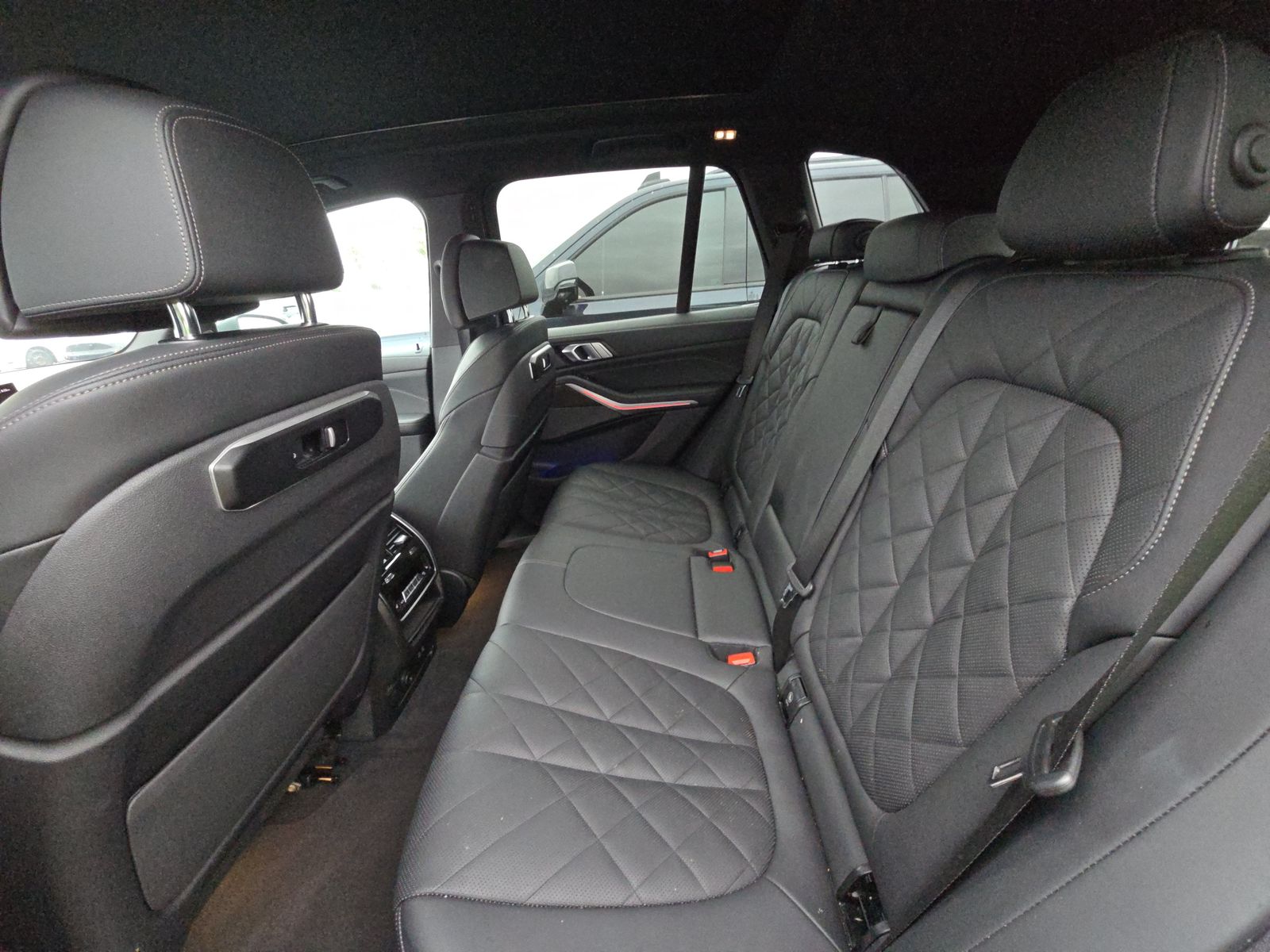 2024 BMW X5 xDrive40i AWD