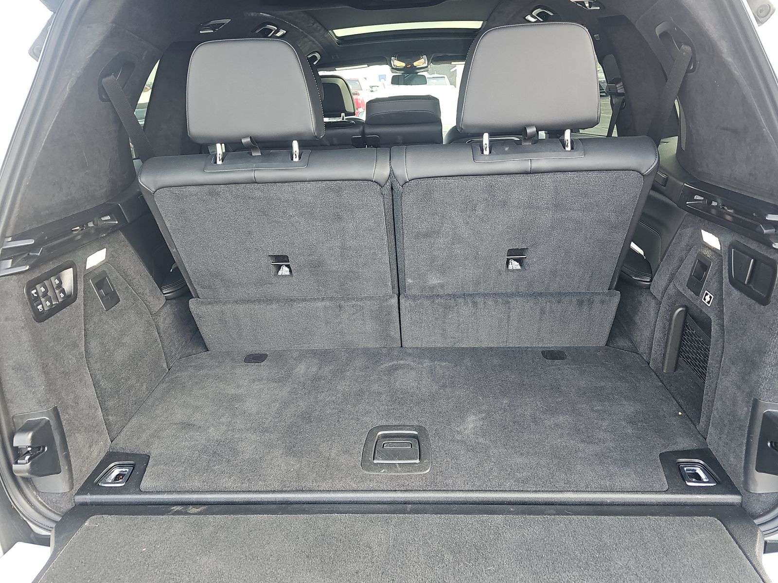 2025 BMW X7 xDrive40i AWD