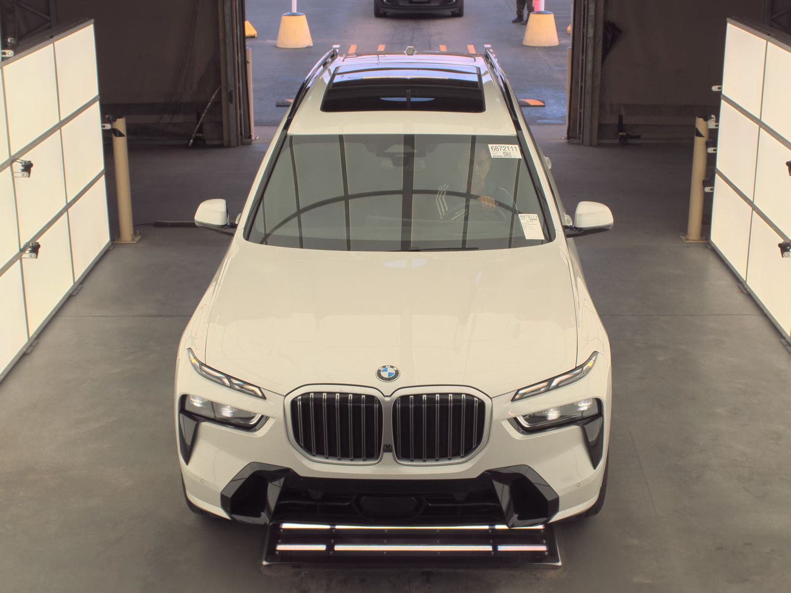 2025 BMW X7 xDrive40i AWD