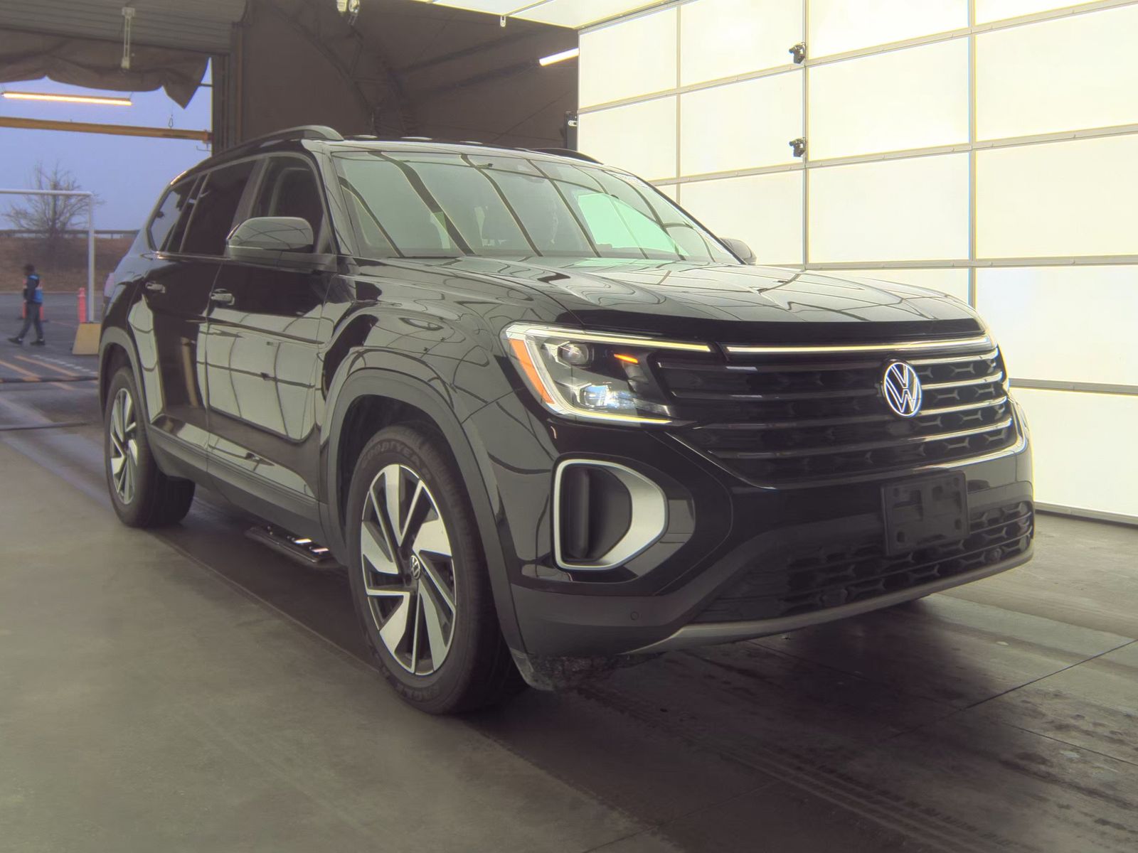 2024 Volkswagen Atlas 2.0T SE AWD