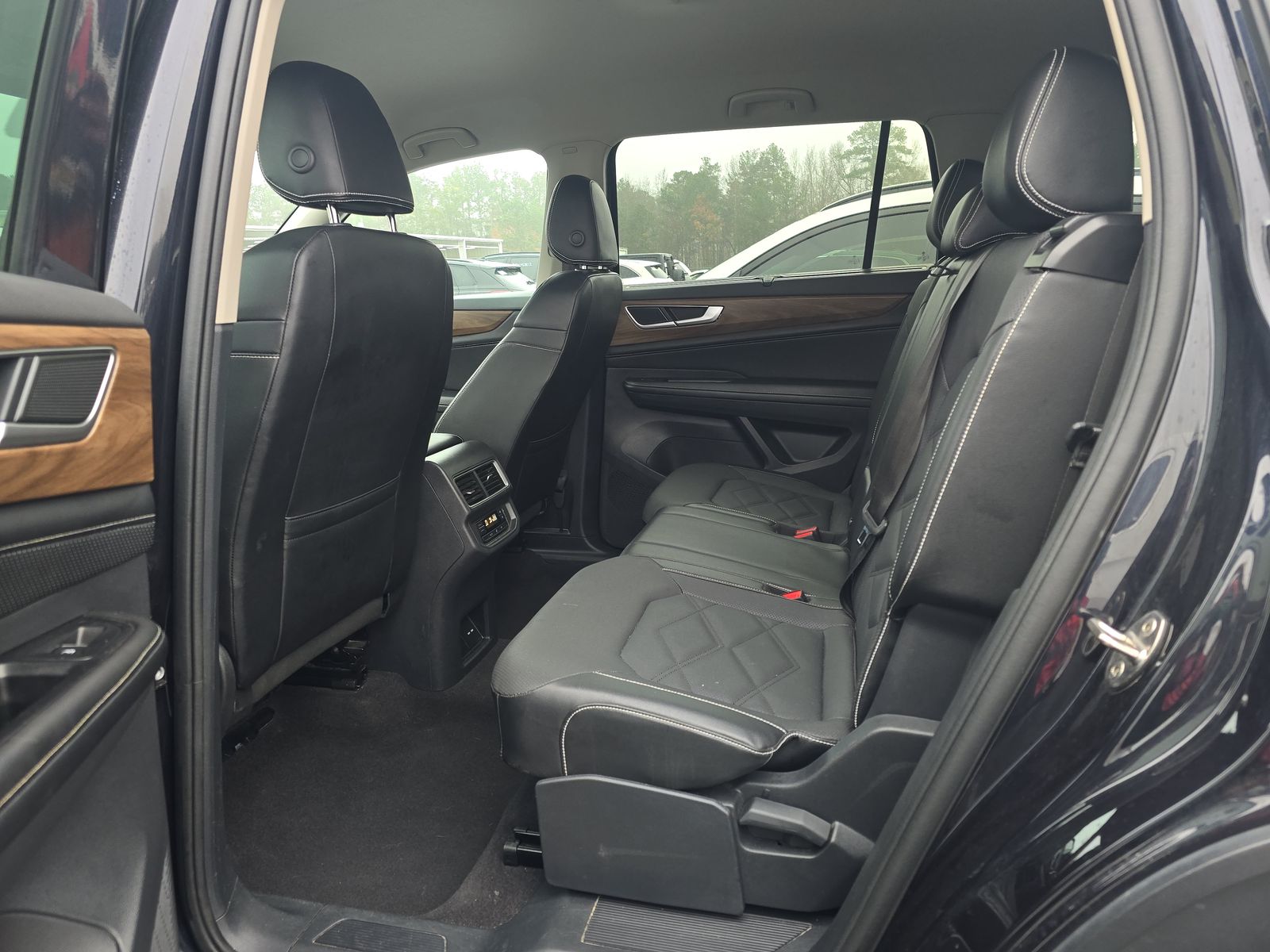 2024 Volkswagen Atlas 2.0T SE AWD