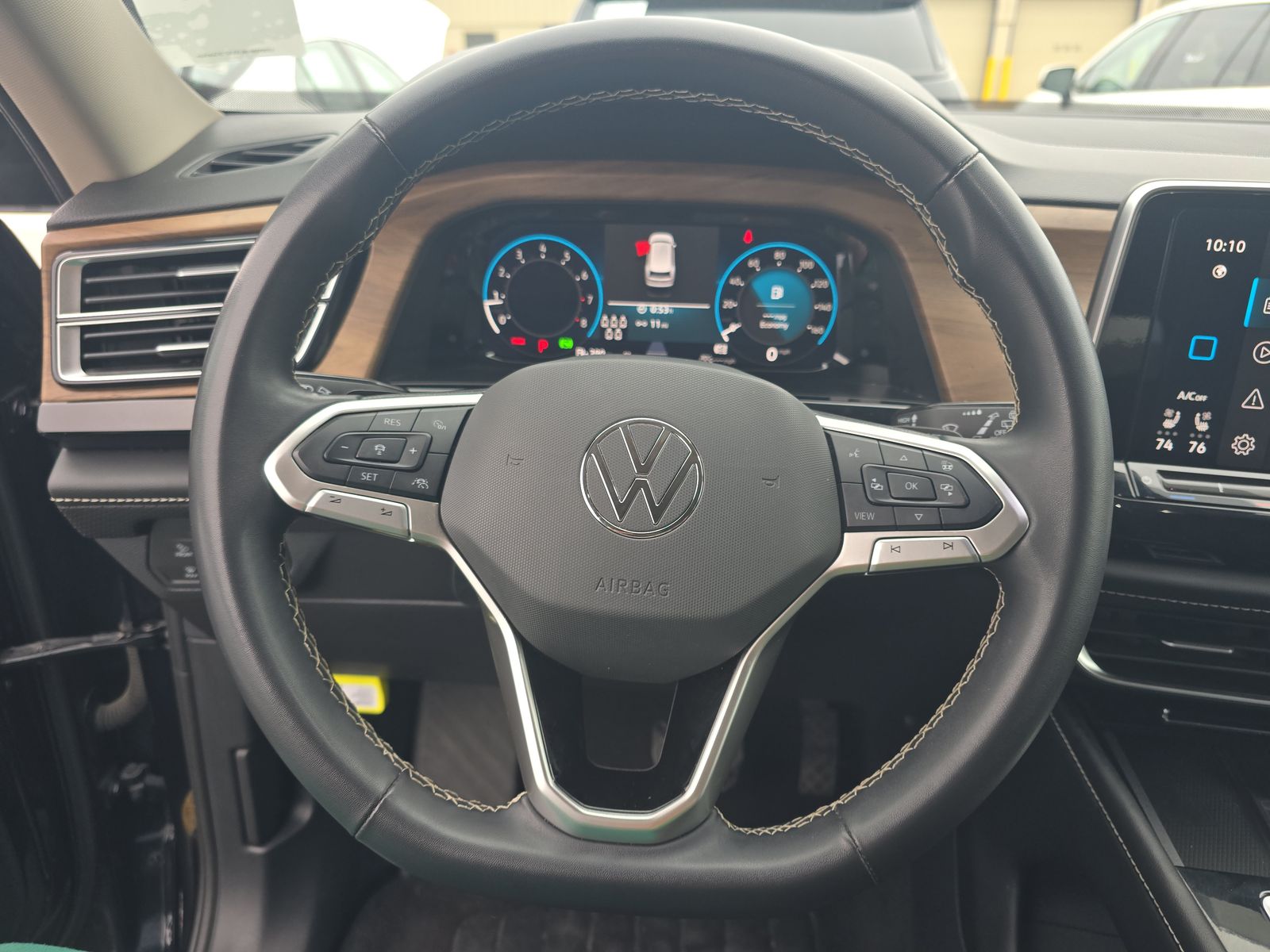 2024 Volkswagen Atlas 2.0T SE AWD