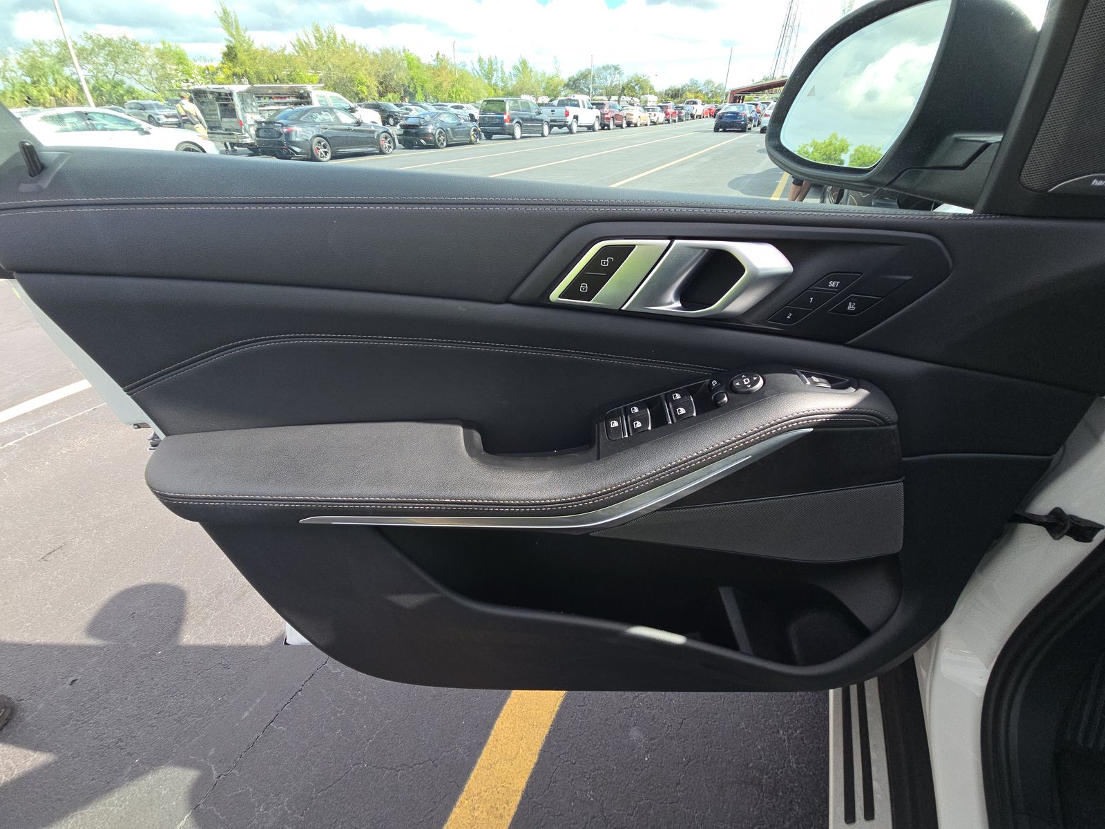 2024 BMW X5 xDrive40i AWD