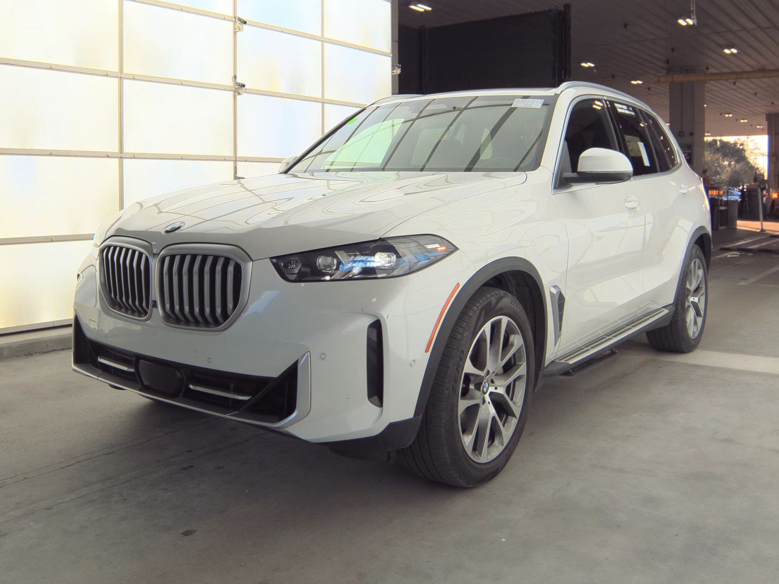 2024 BMW X5 xDrive40i AWD