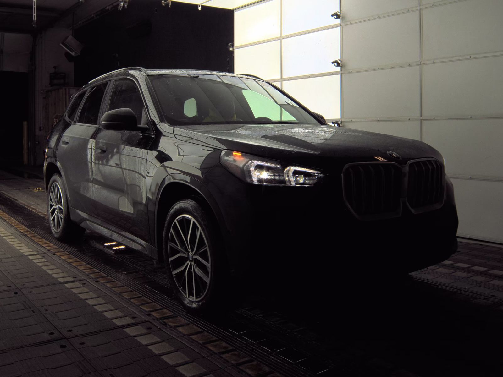 2025 BMW X1 xDrive28i AWD