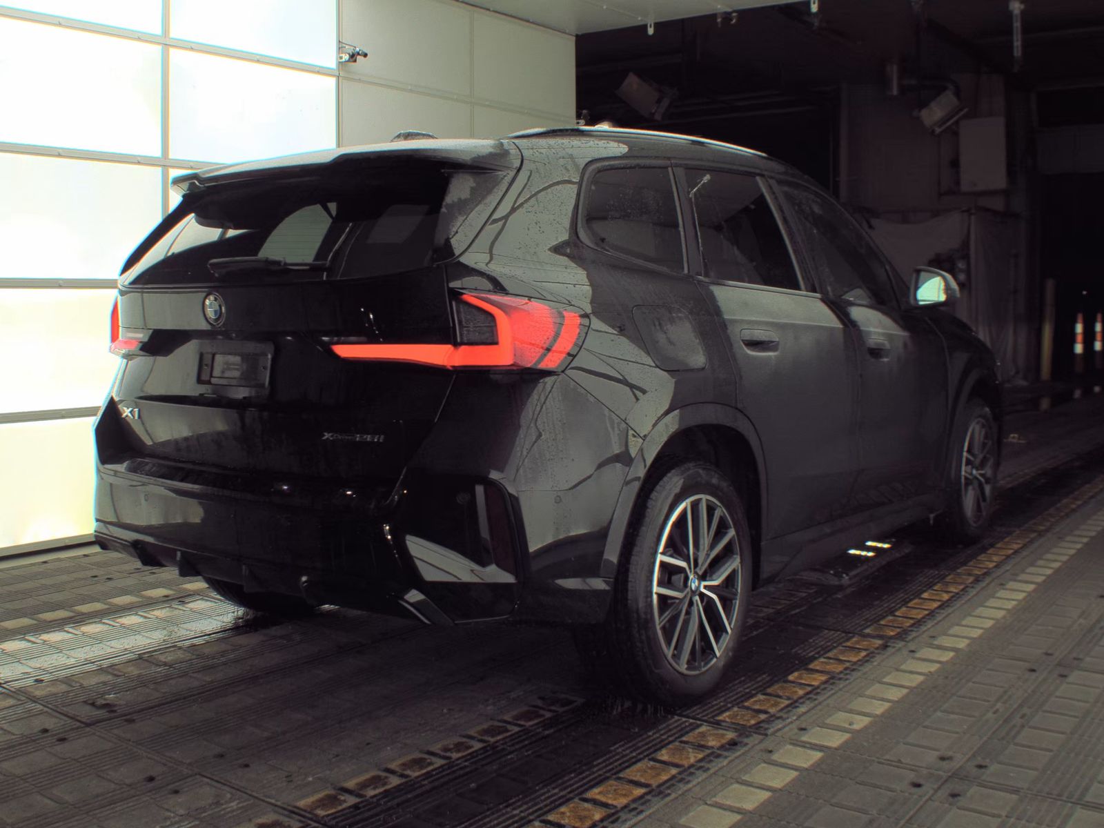 2025 BMW X1 xDrive28i AWD