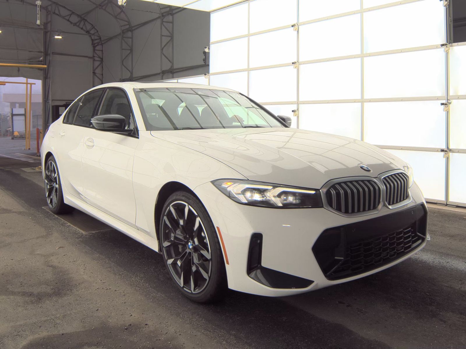 2025 BMW 3 Series 330i xDrive AWD