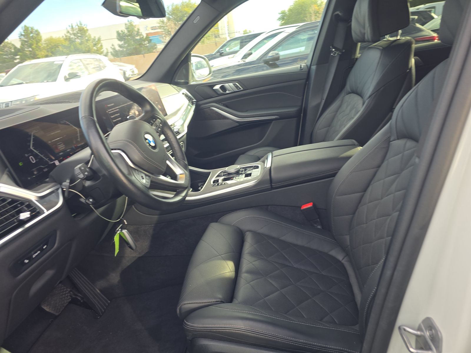 2025 BMW X5 xDrive40i AWD