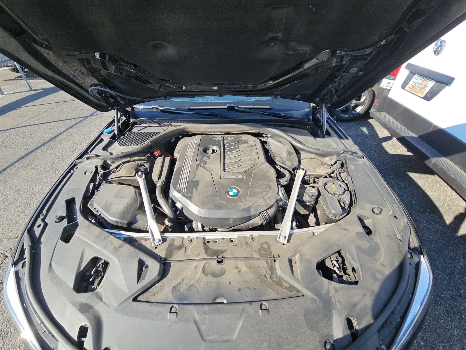 2025 BMW 8 Series 840i xDrive AWD