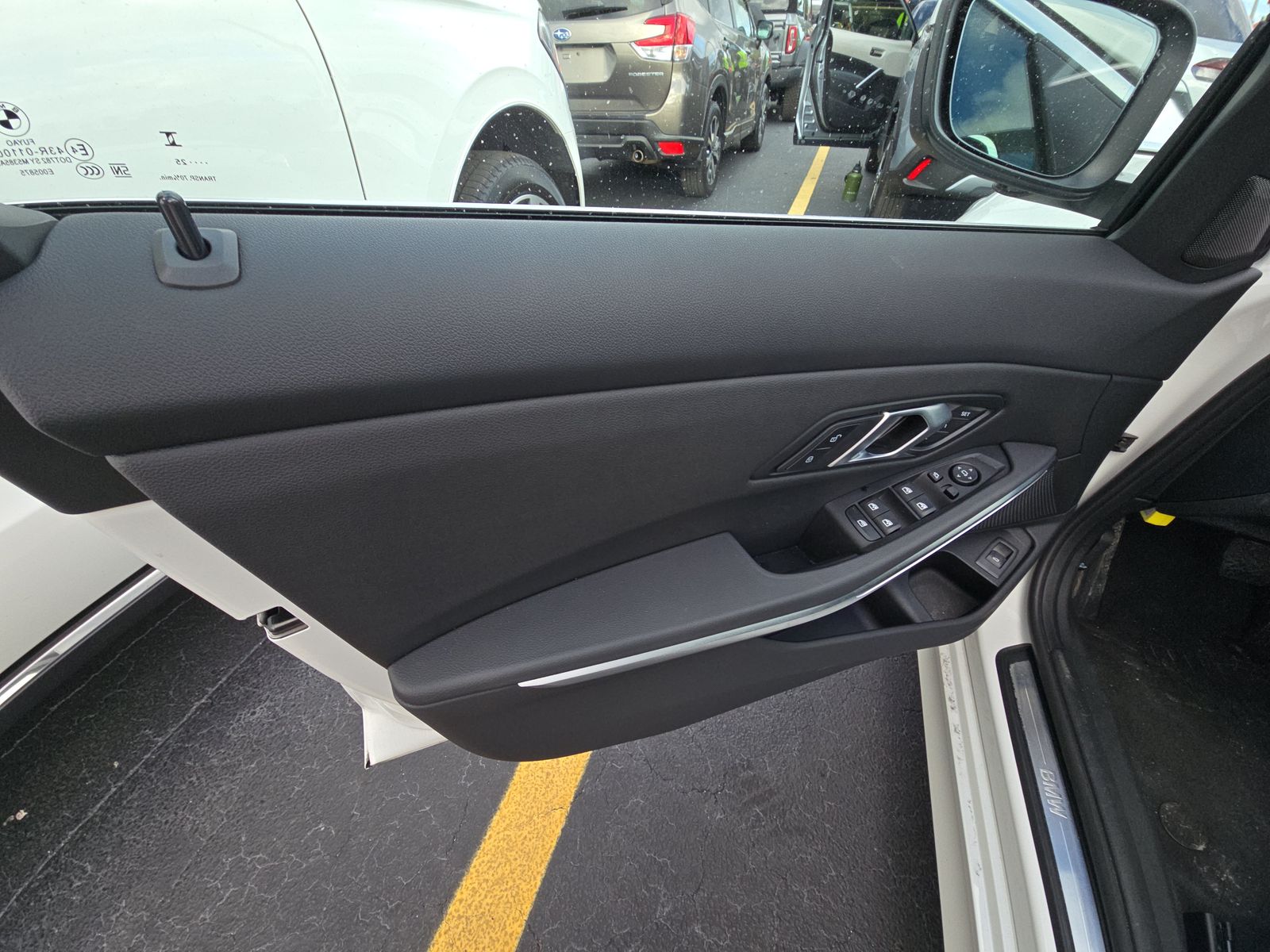 2025 BMW 3 Series 330i xDrive AWD