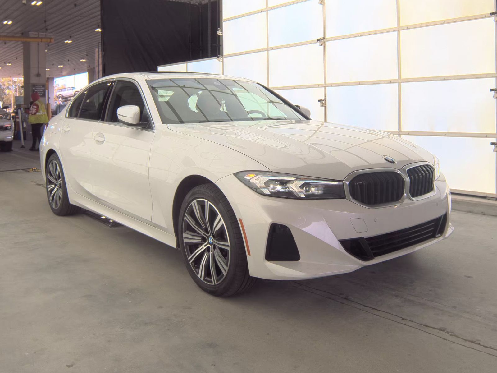 2025 BMW 3 Series 330i xDrive AWD