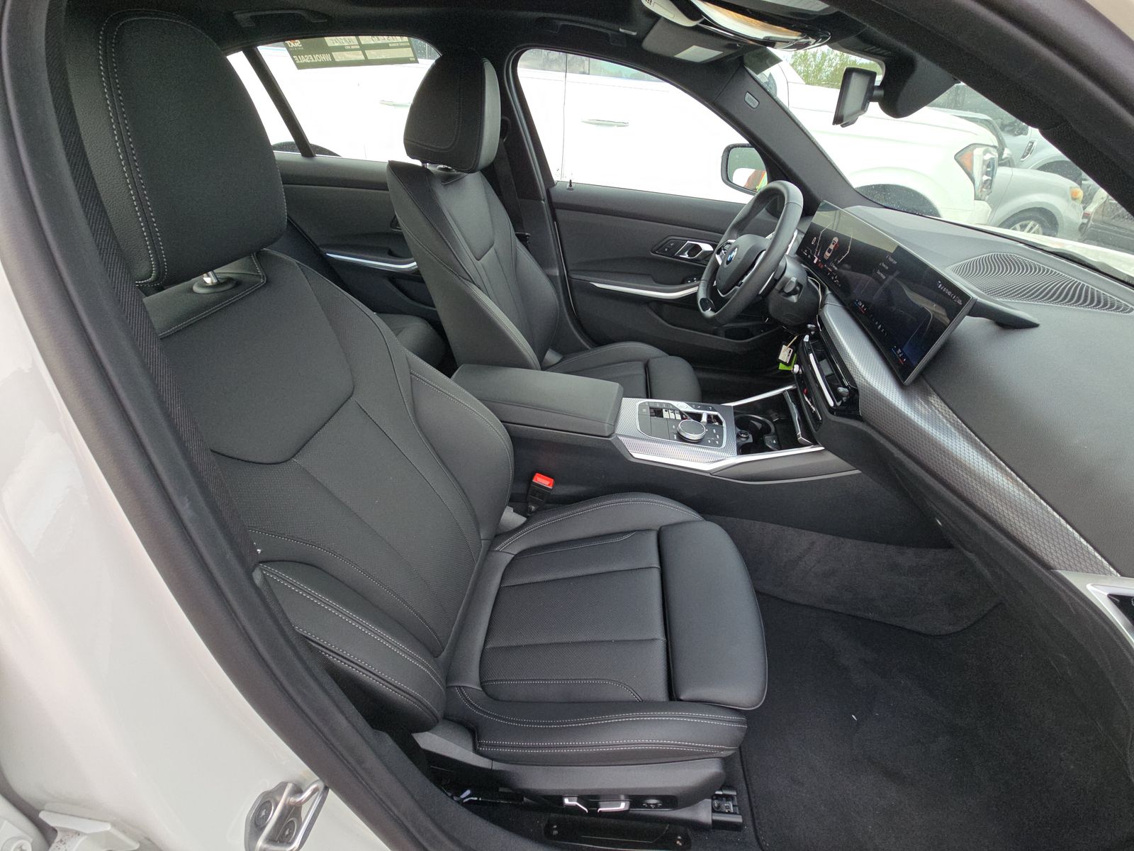 2025 BMW 3 Series 330i xDrive AWD