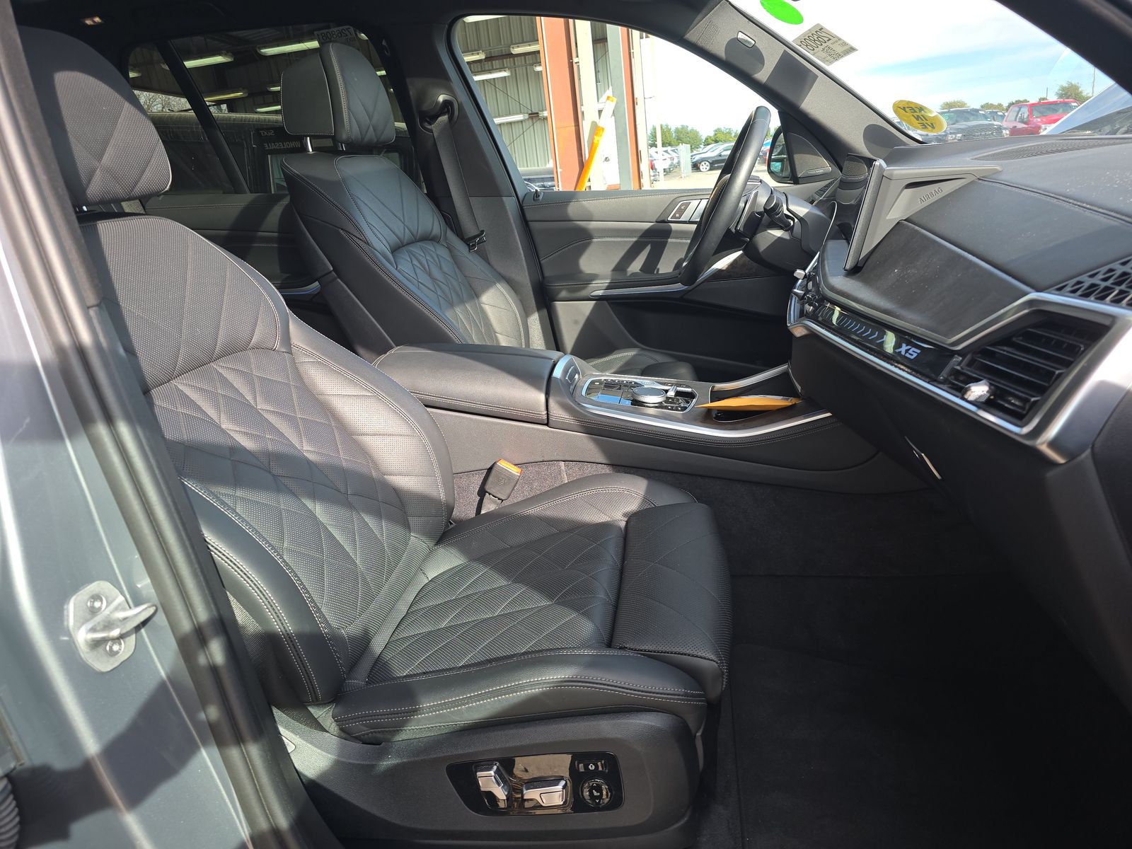 2024 BMW X5 xDrive40i AWD