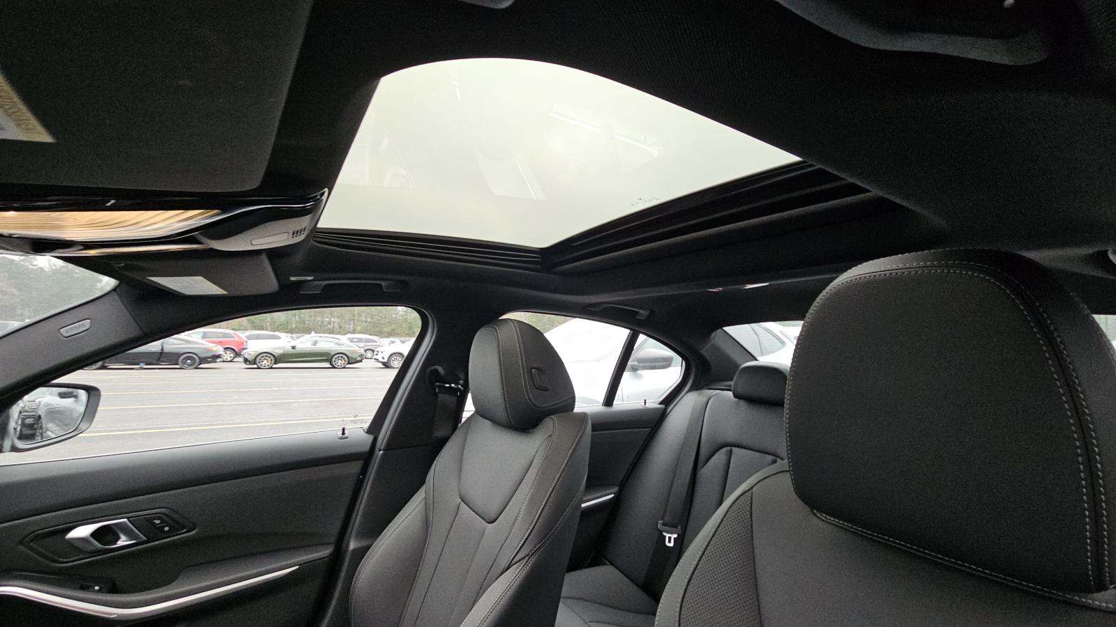 2025 BMW 3 Series 330i xDrive AWD