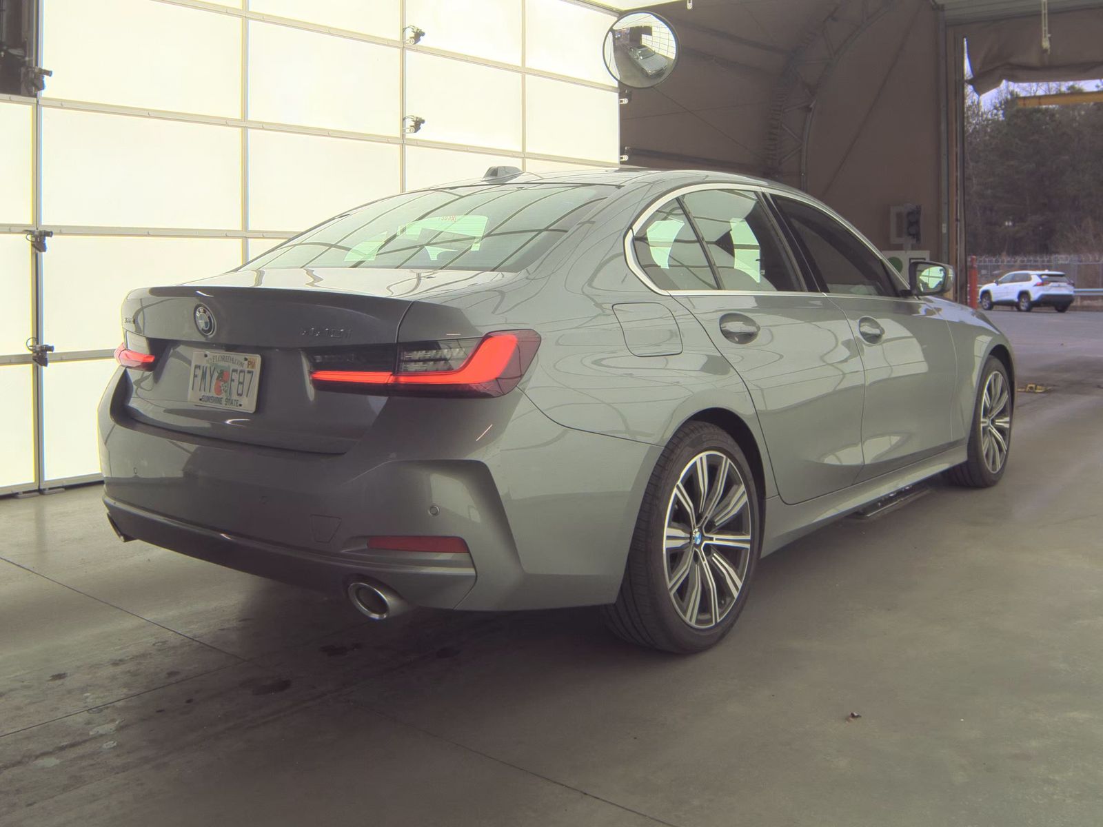 2025 BMW 3 Series 330i xDrive AWD