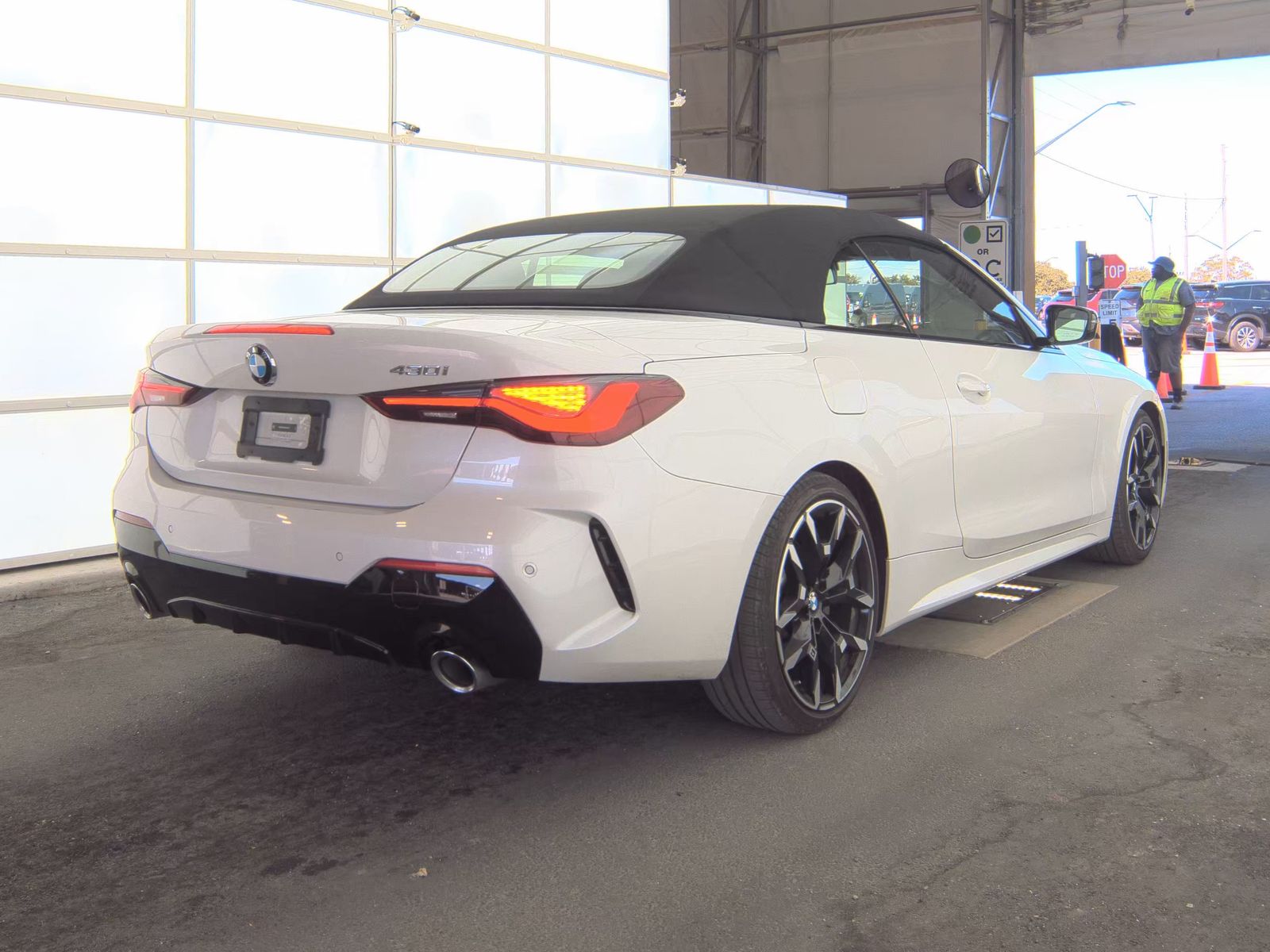 2025 BMW 4 Series 430i RWD