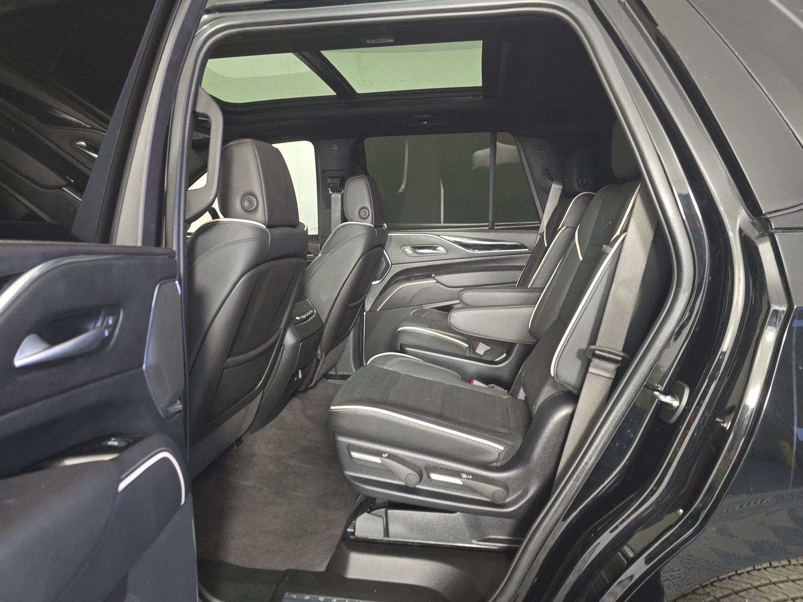 2024 Cadillac Escalade Sport RWD