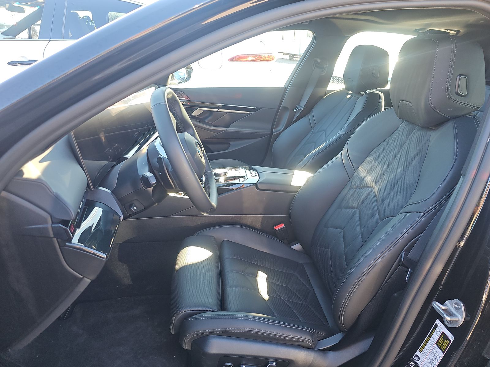 2025 BMW 5 Series 530i xDrive AWD