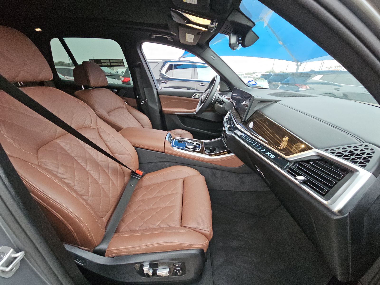 2025 BMW X5 xDrive40i AWD