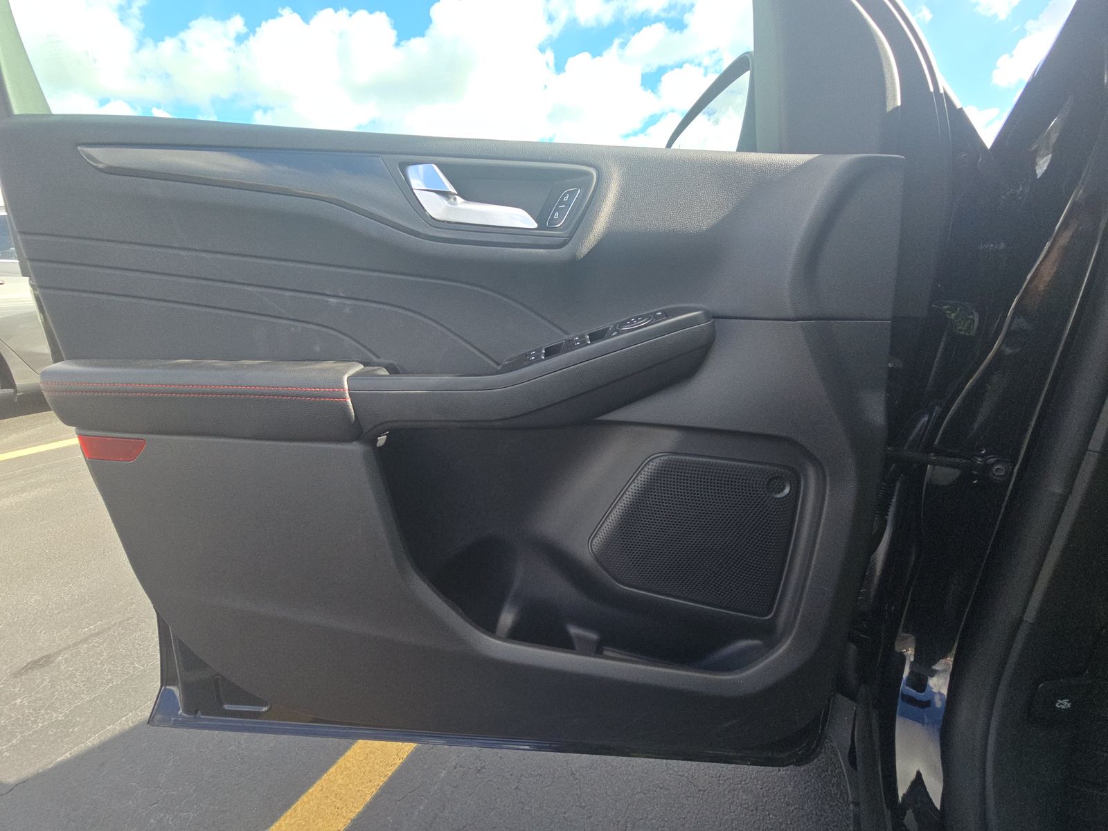 2025 Ford Escape ST-Line AWD