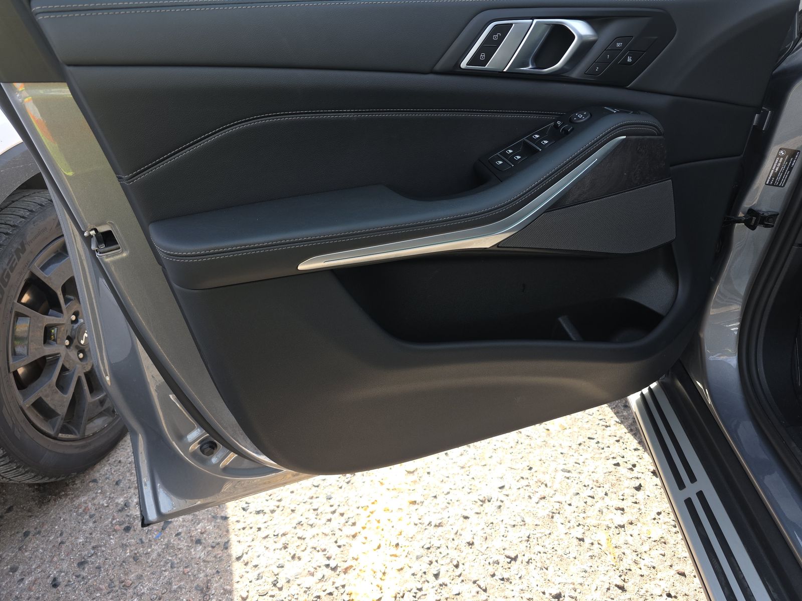 2025 BMW X5 xDrive40i AWD