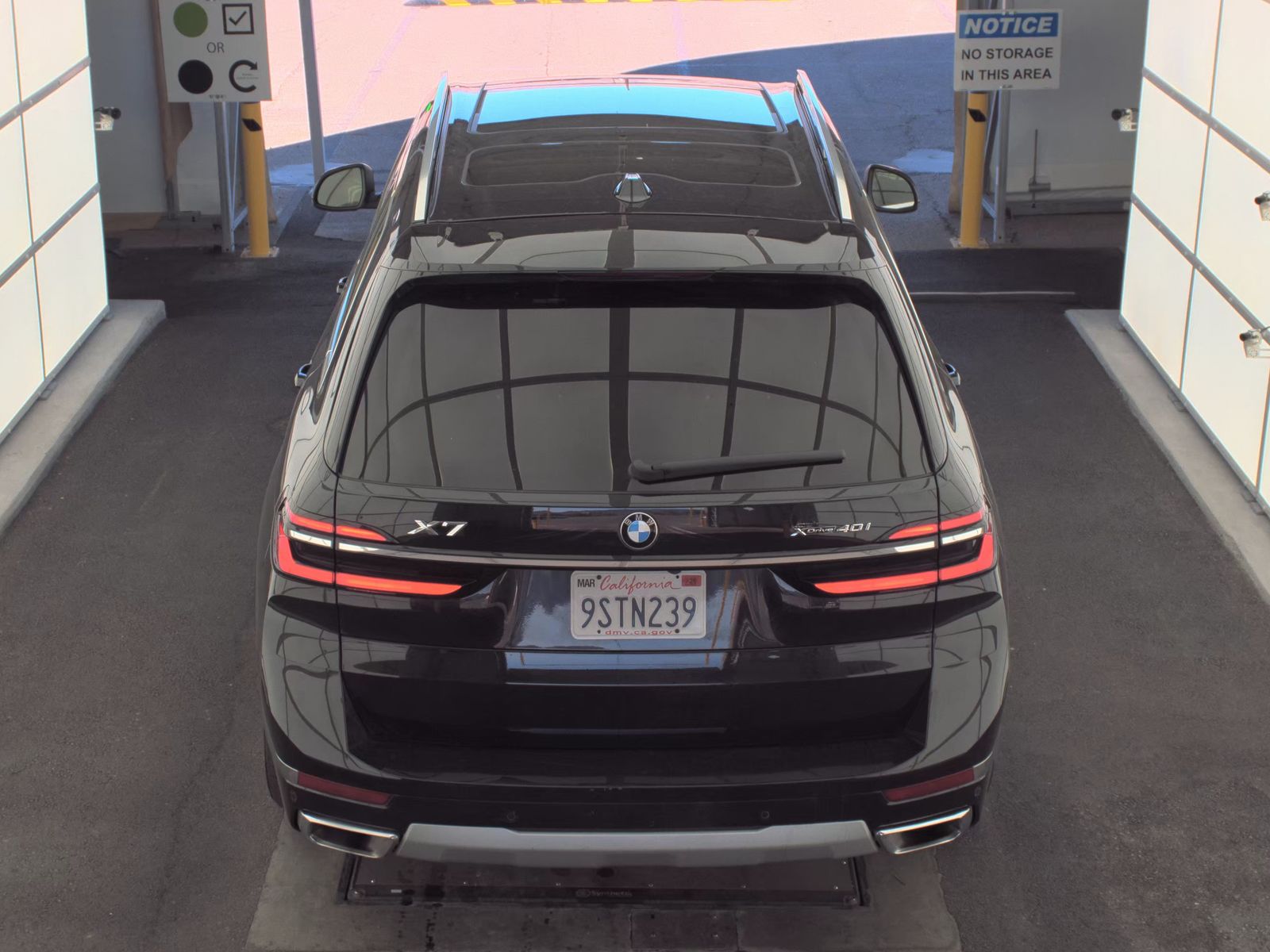 2025 BMW X7 xDrive40i AWD