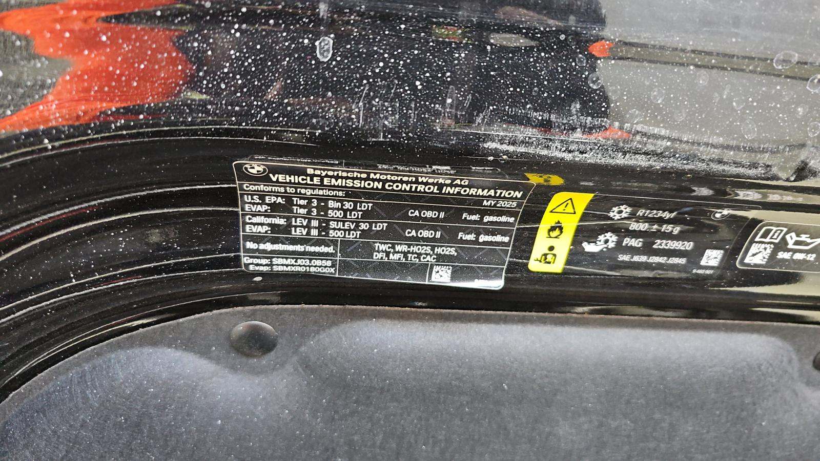 2025 BMW X7 xDrive40i AWD