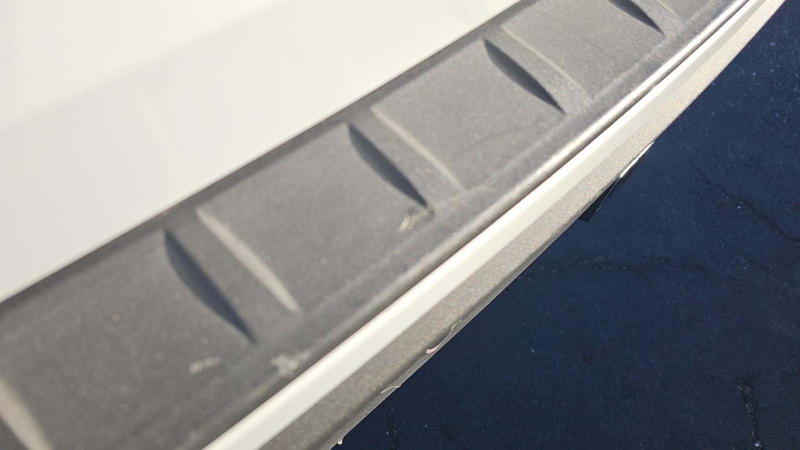 2025 Ford Explorer Active AWD