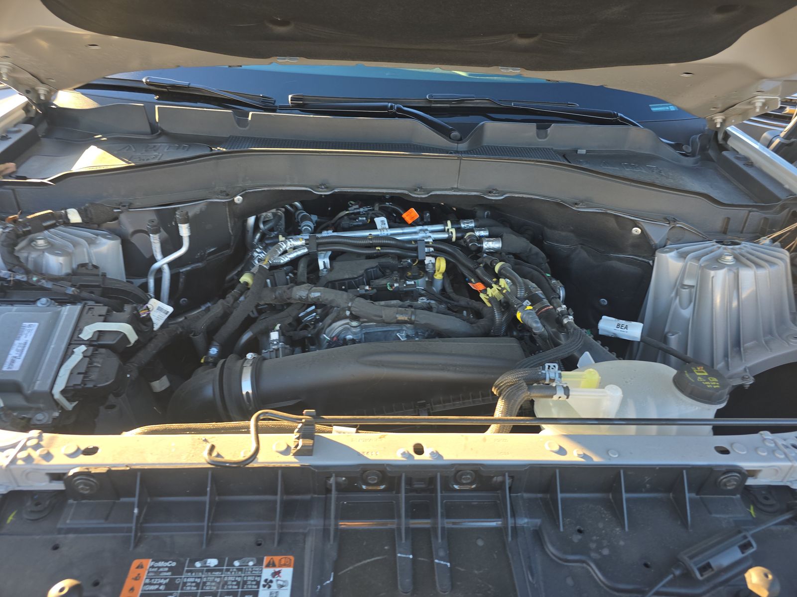 2025 Ford Explorer Active AWD