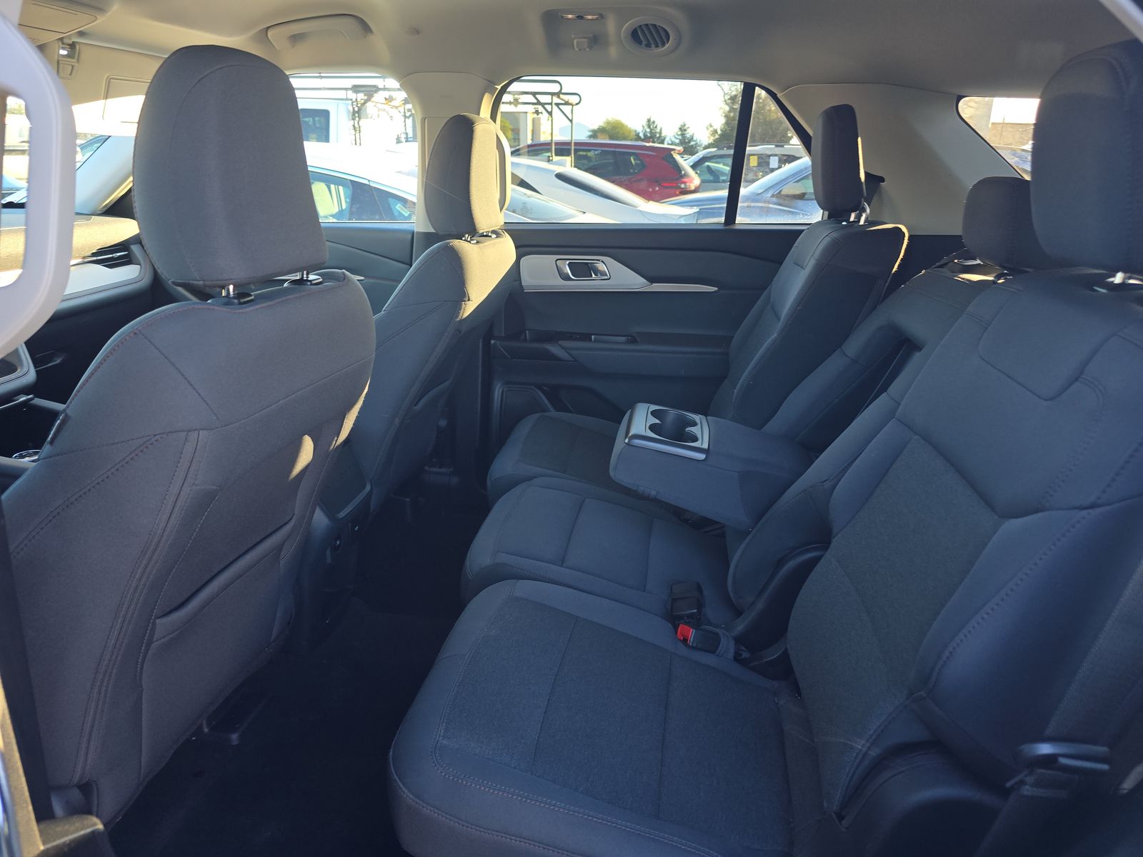 2025 Ford Explorer Active AWD