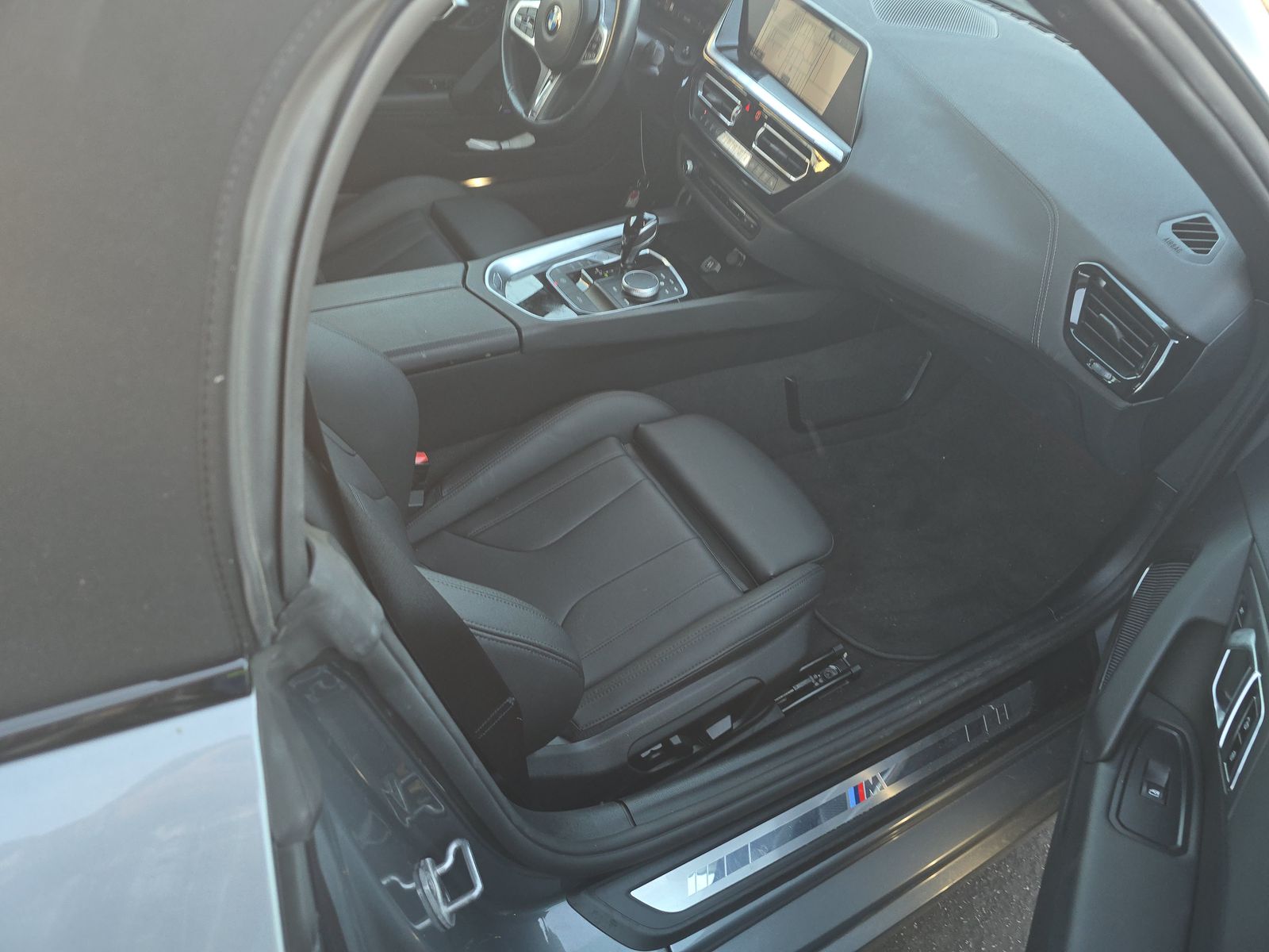 2025 BMW Z4 sDrive30i RWD