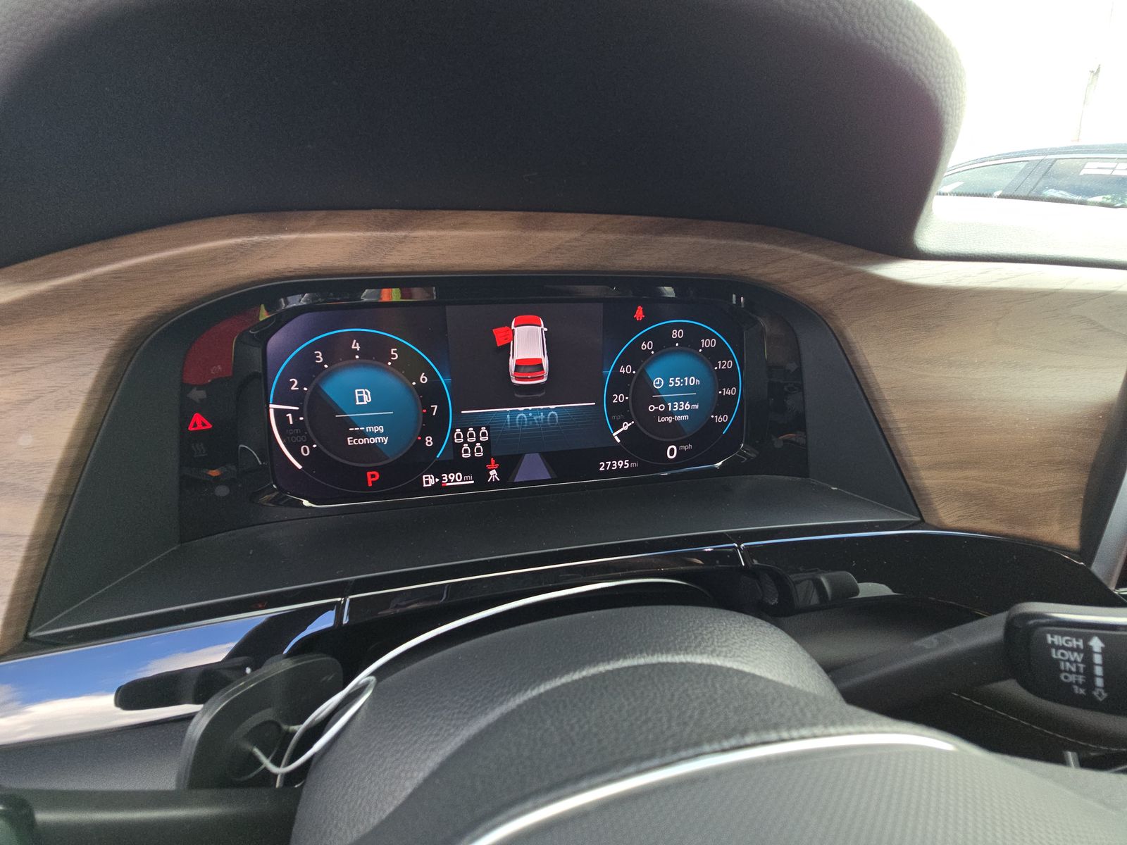 2025 Volkswagen Atlas 2.0T SE AWD