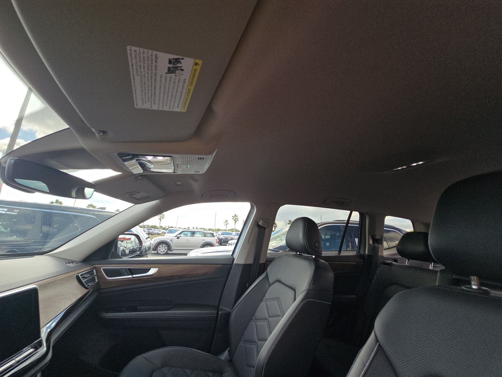 2025 Volkswagen Atlas 2.0T SE AWD