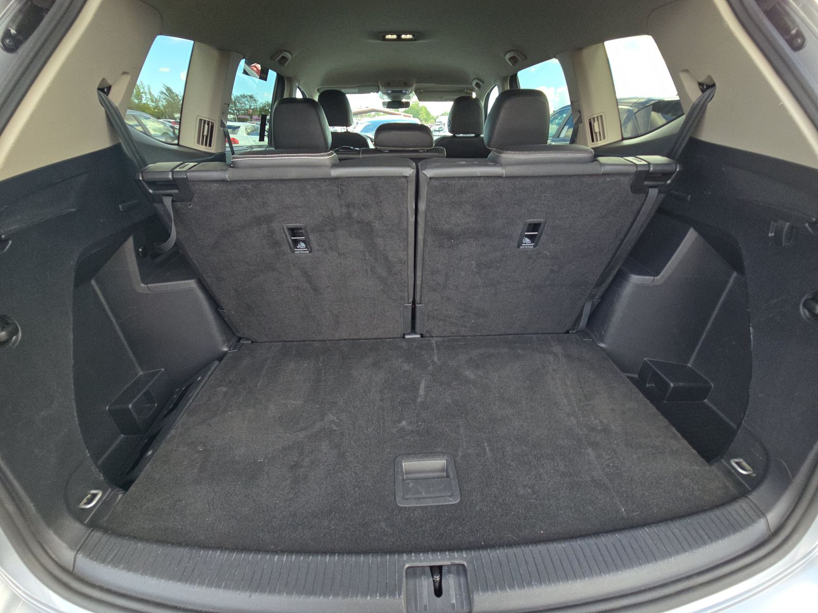 2025 Volkswagen Atlas 2.0T SE AWD